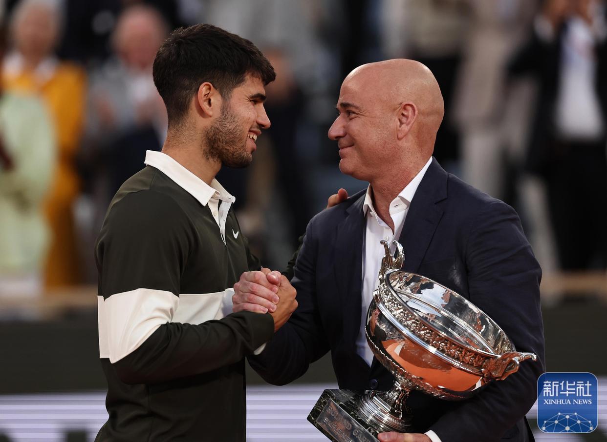 包含戴维斯杯鏖战ATP总决赛,阿尔卡拉斯带队取胜的词条 包含戴维斯杯鏖战ATP总决赛,阿尔卡拉斯带队取胜的词条