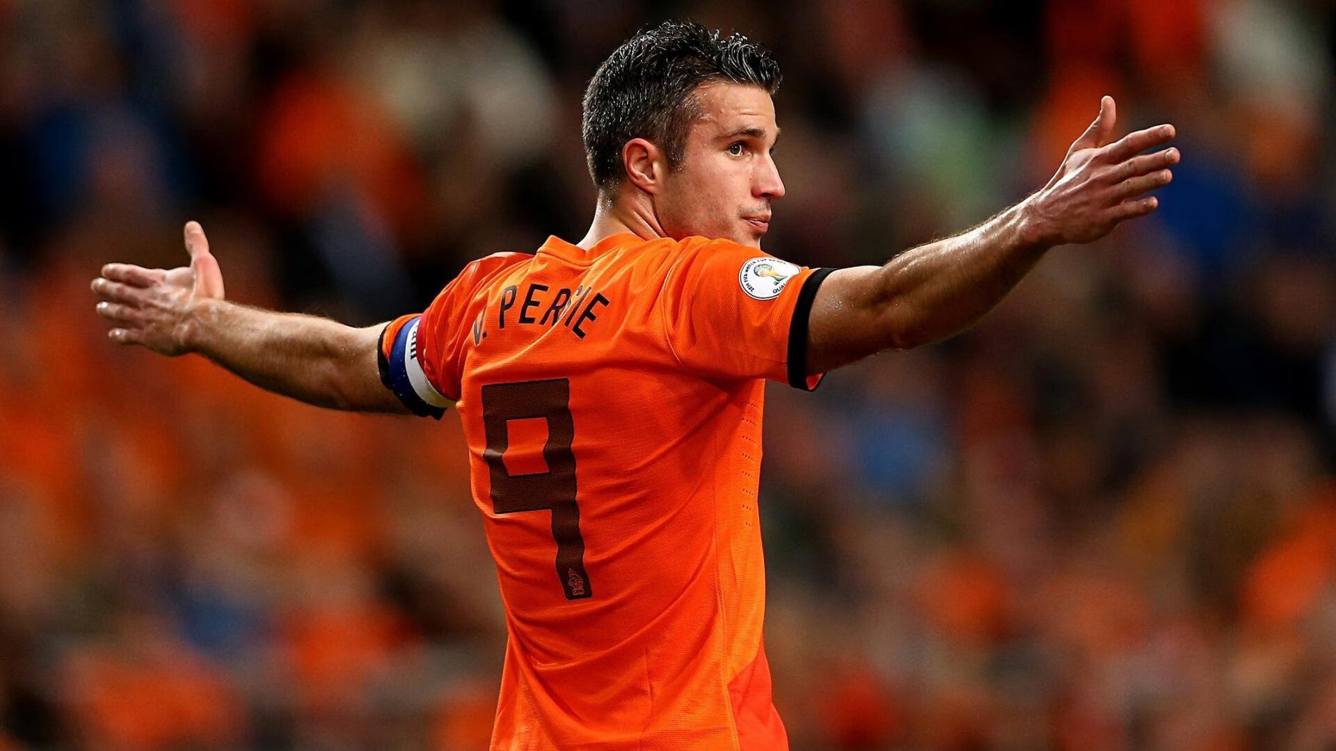 赛道与绿茵的交响，当F1争冠之夜遇见姆巴佩的致命突破