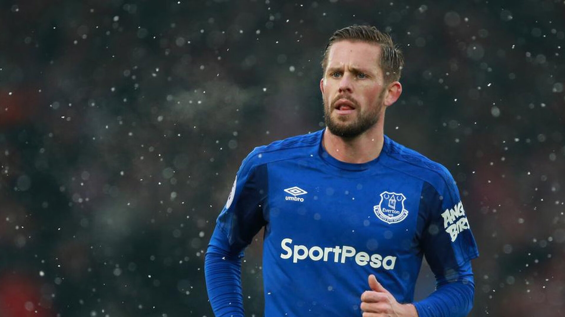 佩德里一剑封喉，瑞士逆转塞维利亚谱写欧战新章